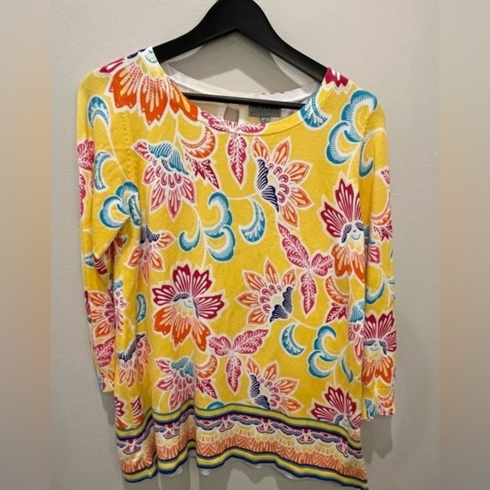 Joseph A. Floral Top Long Sleeves Women's Size Medium